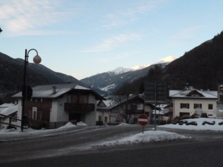 гостиницы Италии мезана лыжная гостиница dolomiti di brenta val di sole гостиница Eccher фото туристов